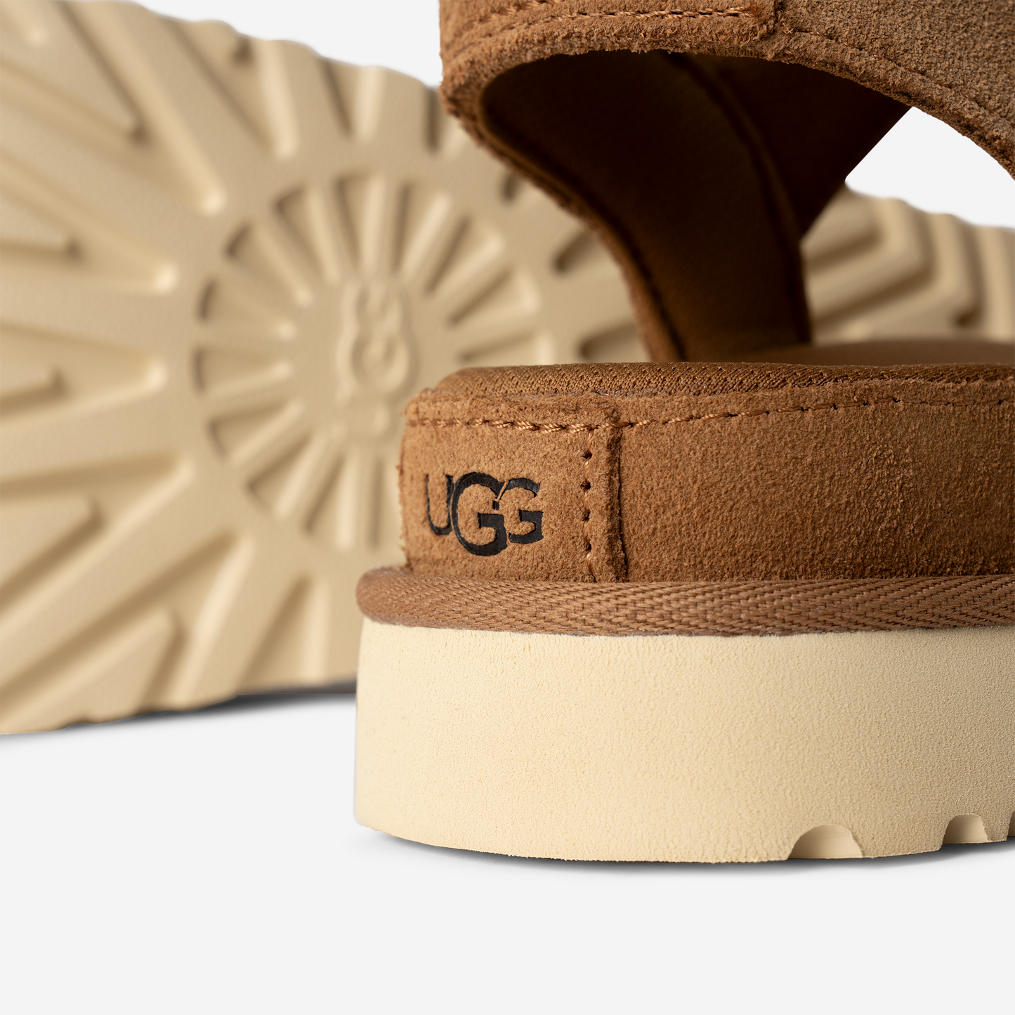 UGG Goldenstar Platform Sandal Chestnut (Women's)