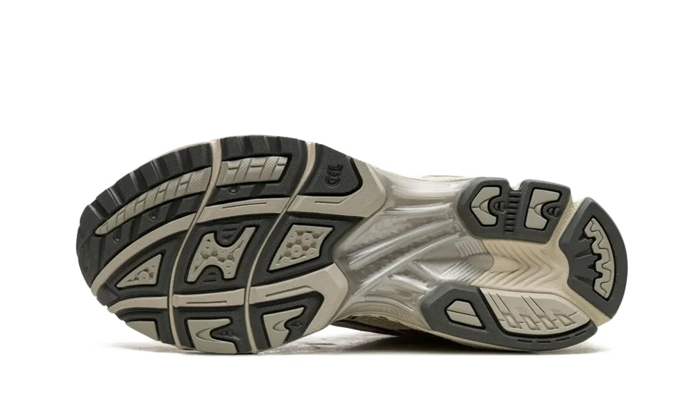 Gel-Kayano 14 Birch Dark Pewter (1201A019-200) - 38 EU - 5.5 US - Gray | SOSUKICKS