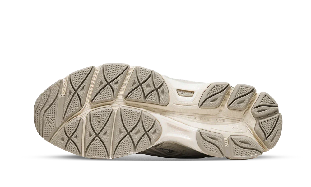 Gel-NYC Cream Fossil (1203A383-112) - 37.5 EU - 5 US - Beige | SOSUKICKS
