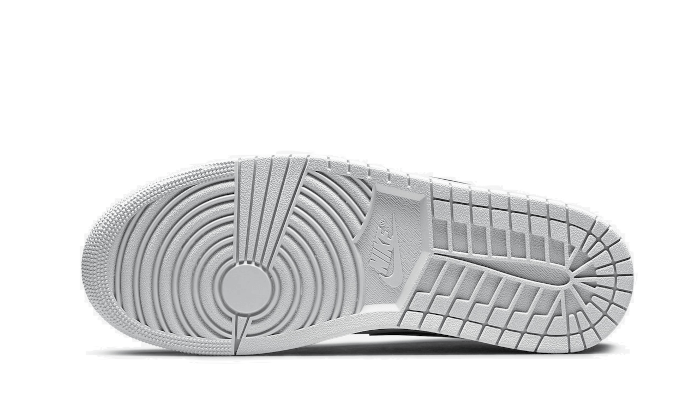 Air Jordan 1 Low Shadow Toe (553558-052) - 41 EU - 8 US - Gray | SOSUKICKS