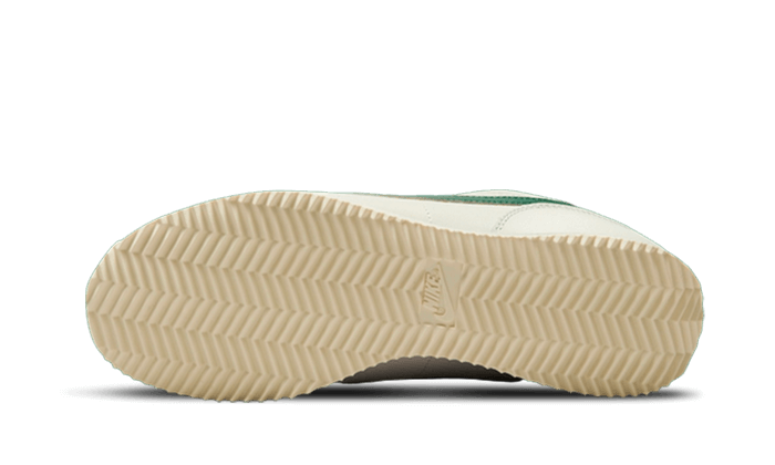 Cortez Sail Gorge Green (DN1791-101) - 37.5 EU - 5 US - Green | SOSUKICKS