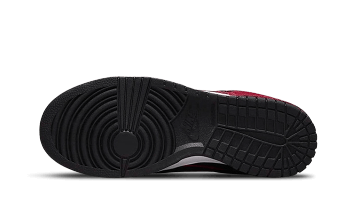 Dunk Low Disrupt 2 Black Dark Beetroot (DV4024-003) - 36.5 EU - 4.5 US - Black | SOSUKICKS