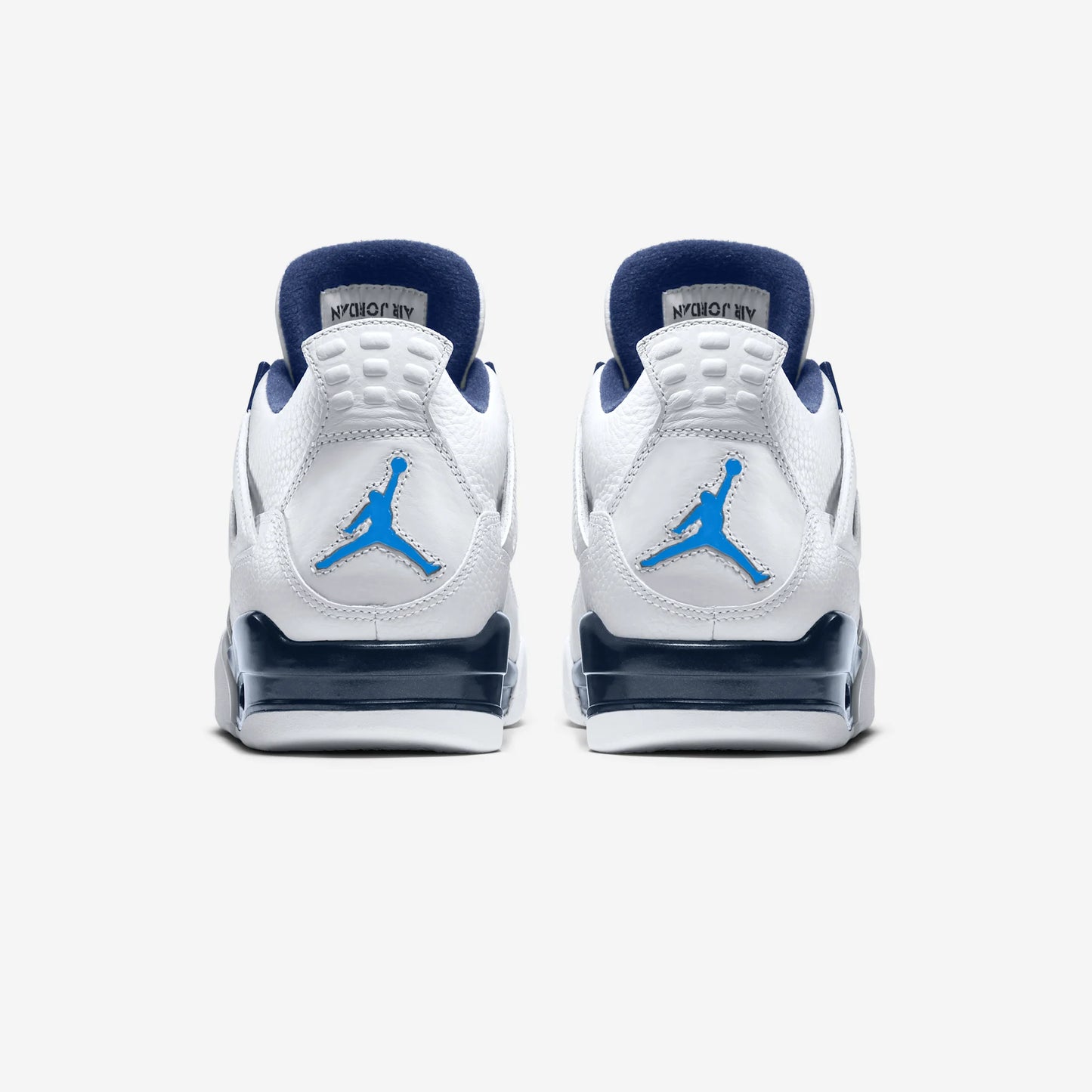 Jordan 4 Retro Columbia (2015)