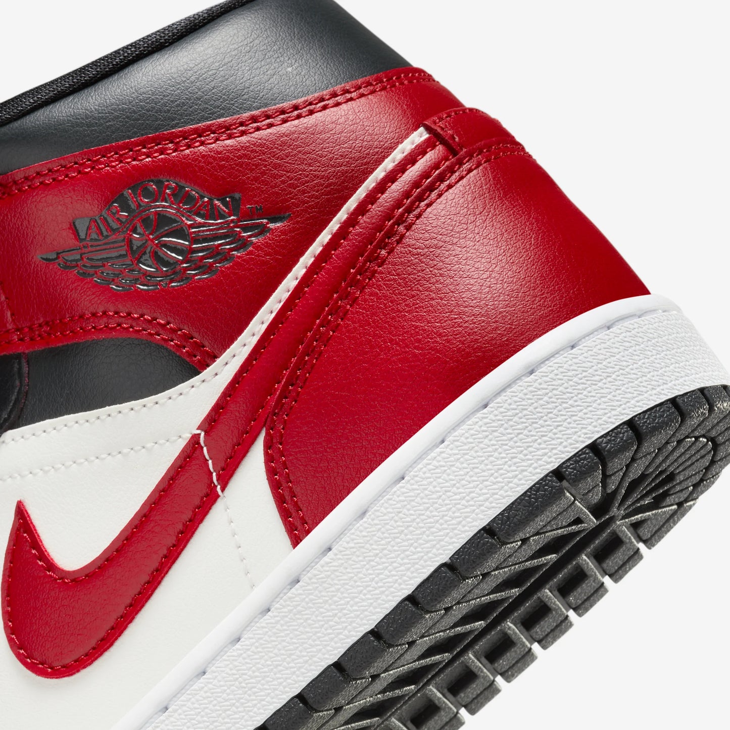Jordan 1 Mid Gym Red Off Noir (Women's)