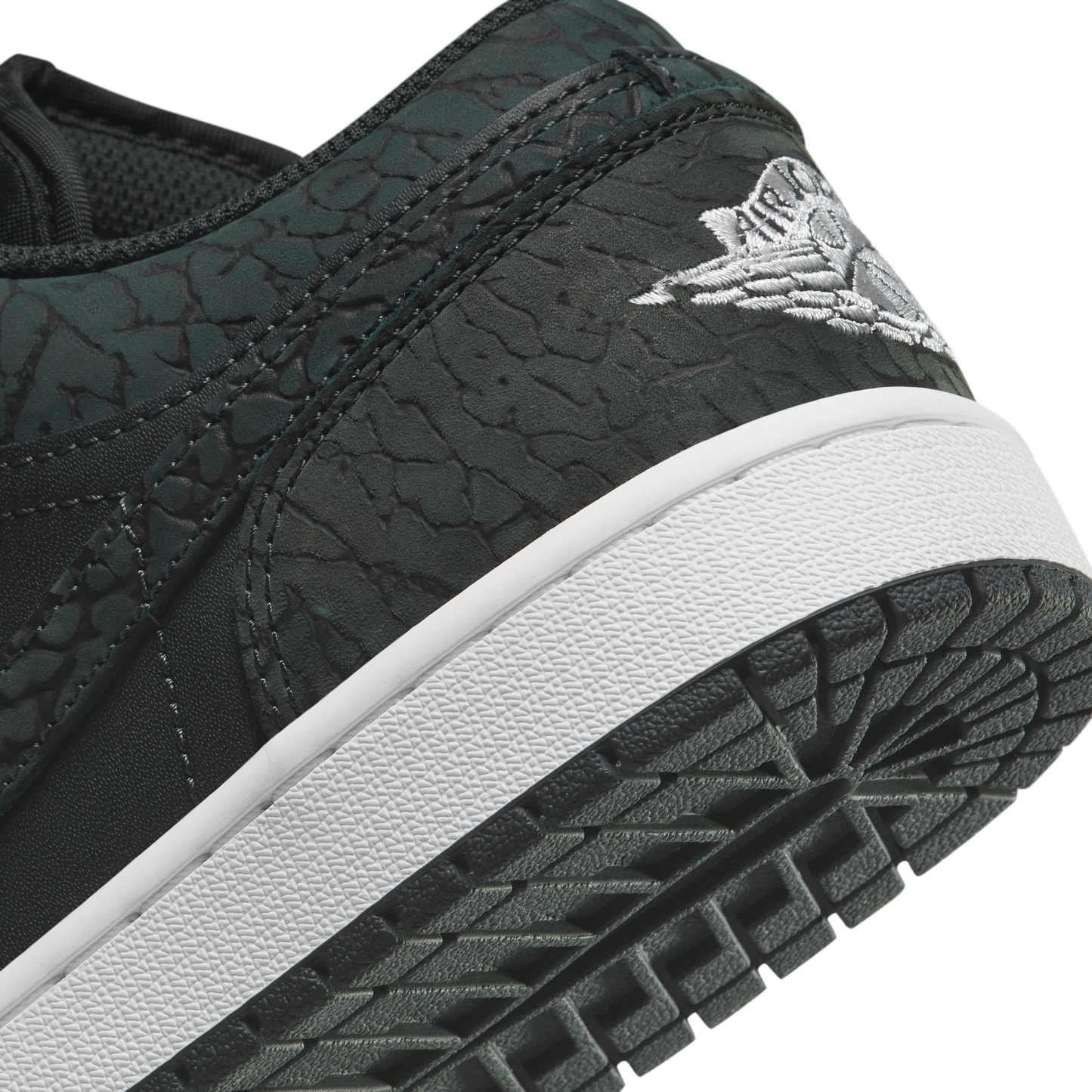 Jordan 1 Low SE Black Elephant