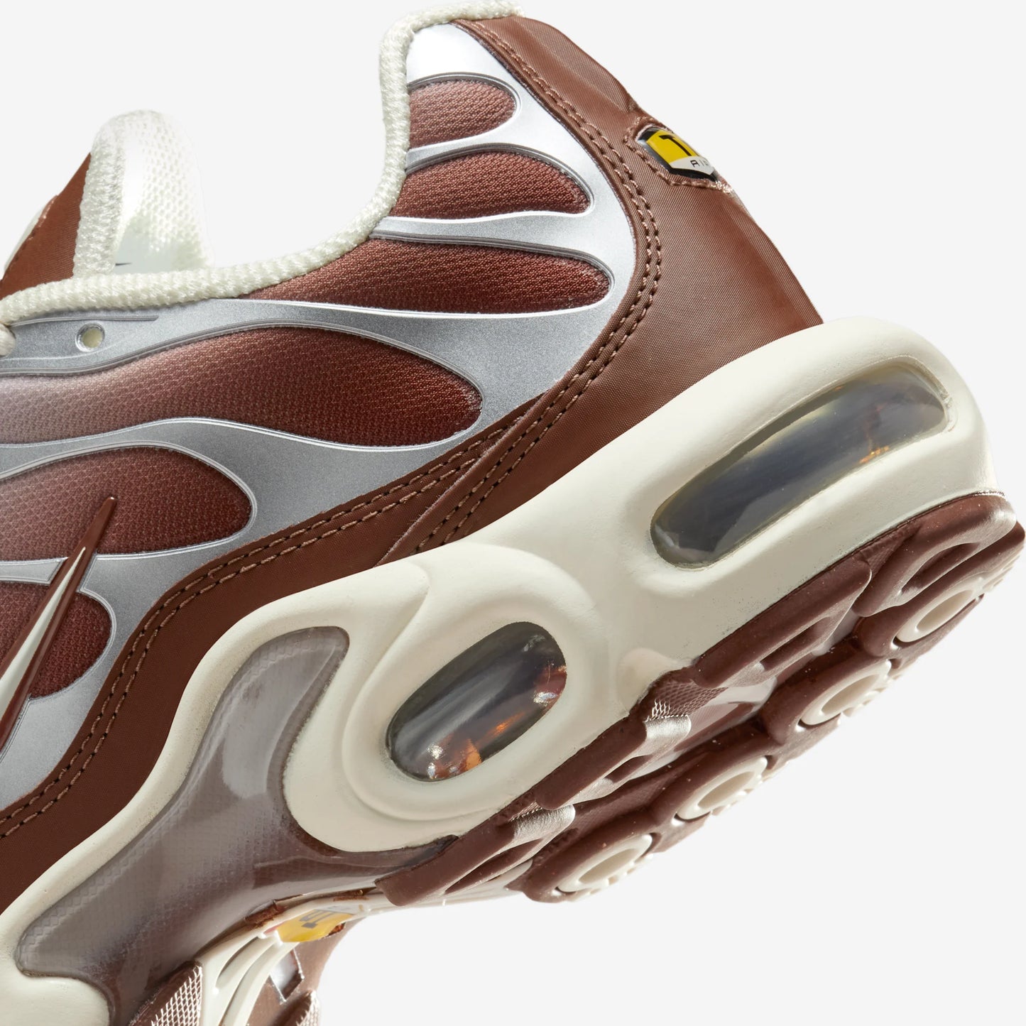 Nike Air Max Plus Light Orewood Brown Dark Pony (Women's)
