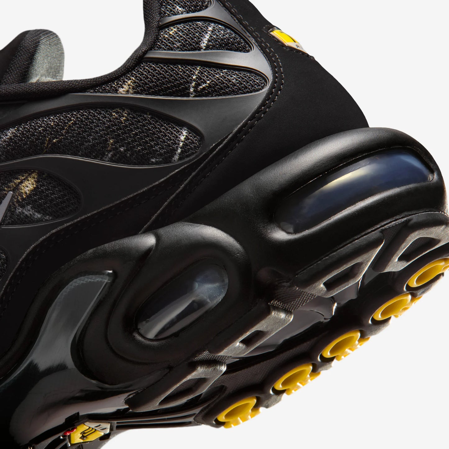 Nike Air Max Plus Black Wood Camo
