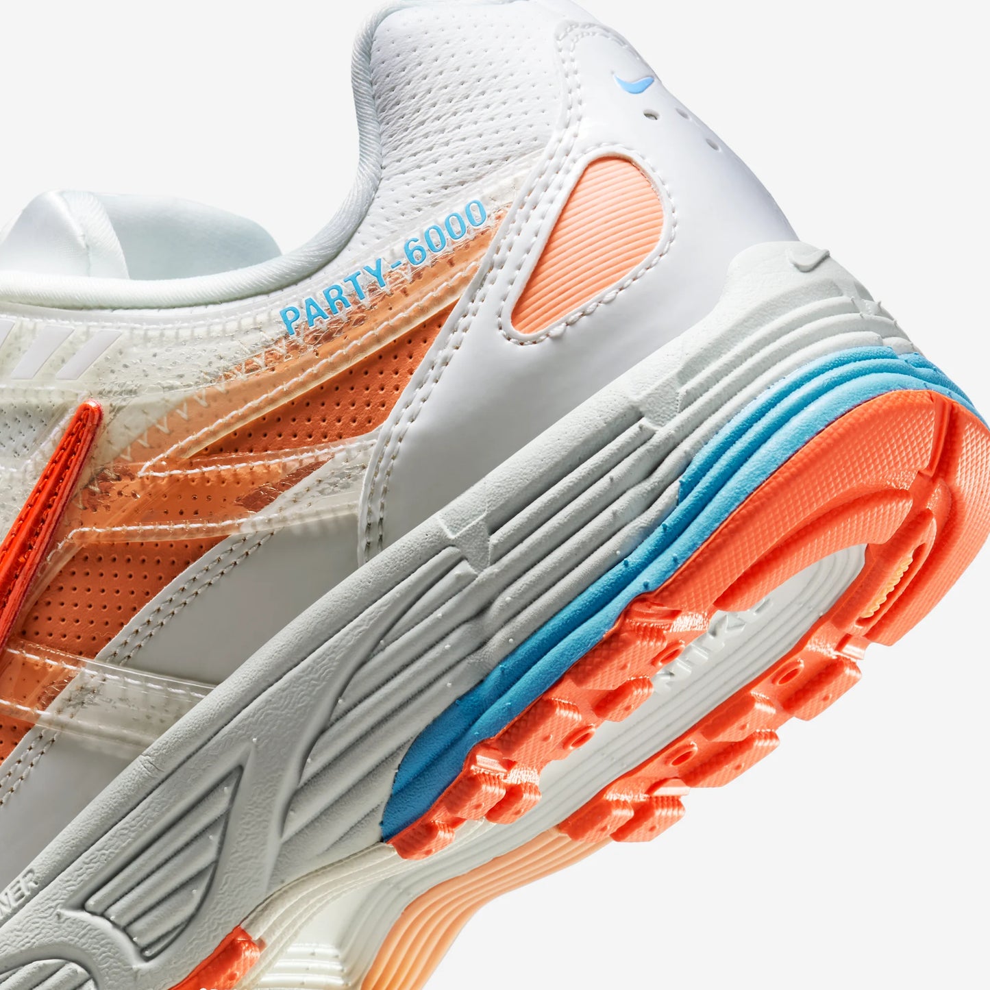 Nike P-6000 Makeway Party 6000 (Women's)
