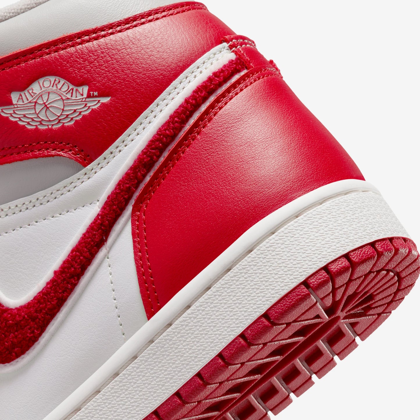 Jordan 1 Retro High OG Varsity Red (Women's)