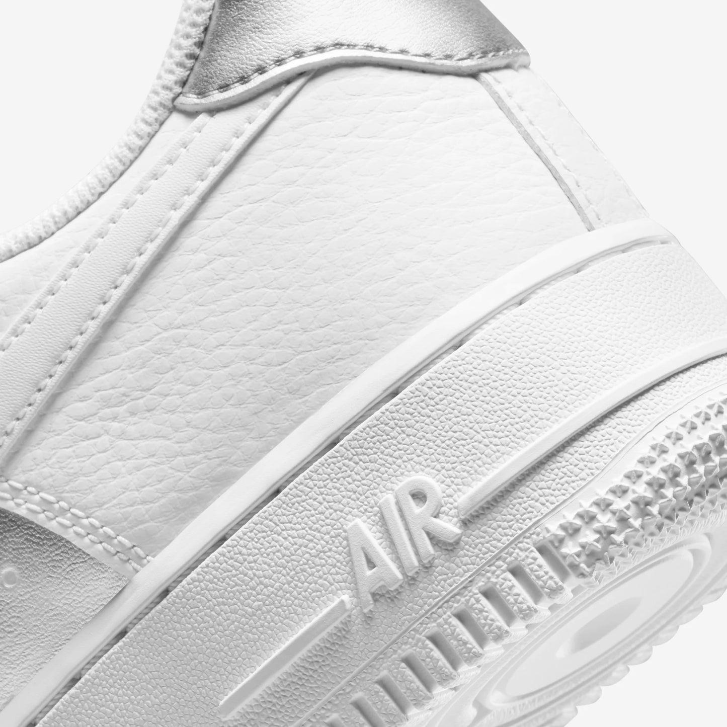 Nike Air Force 1 Low '07 White Metallic Silver (2022) (Women's)