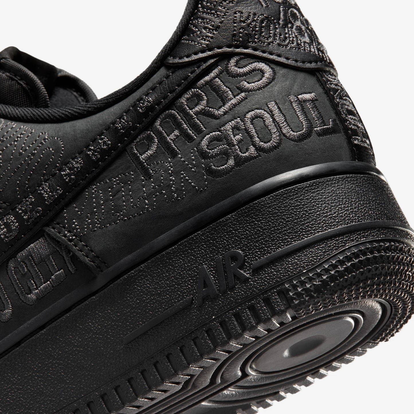 Nike Air Force 1 Low World Tour Black