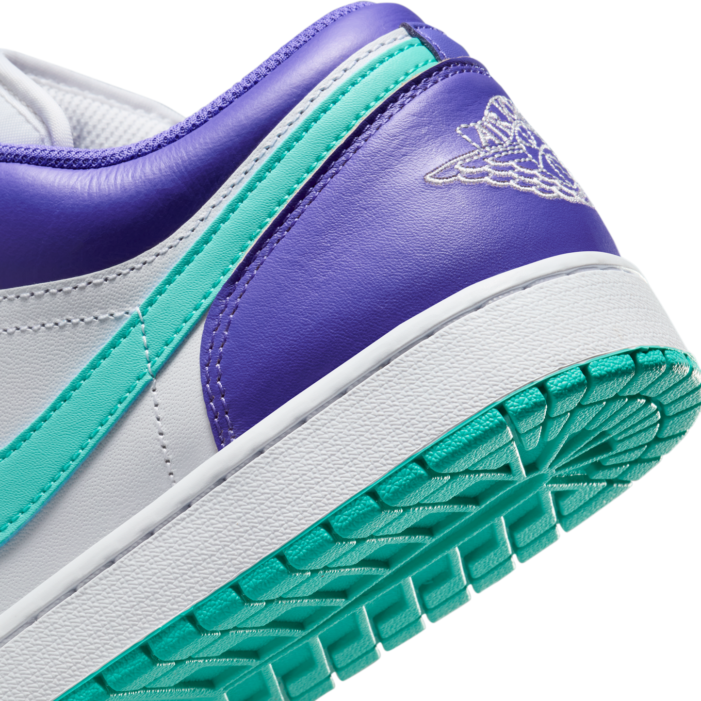 Jordan 1 Low SE Psychic Purple Hyper Jade