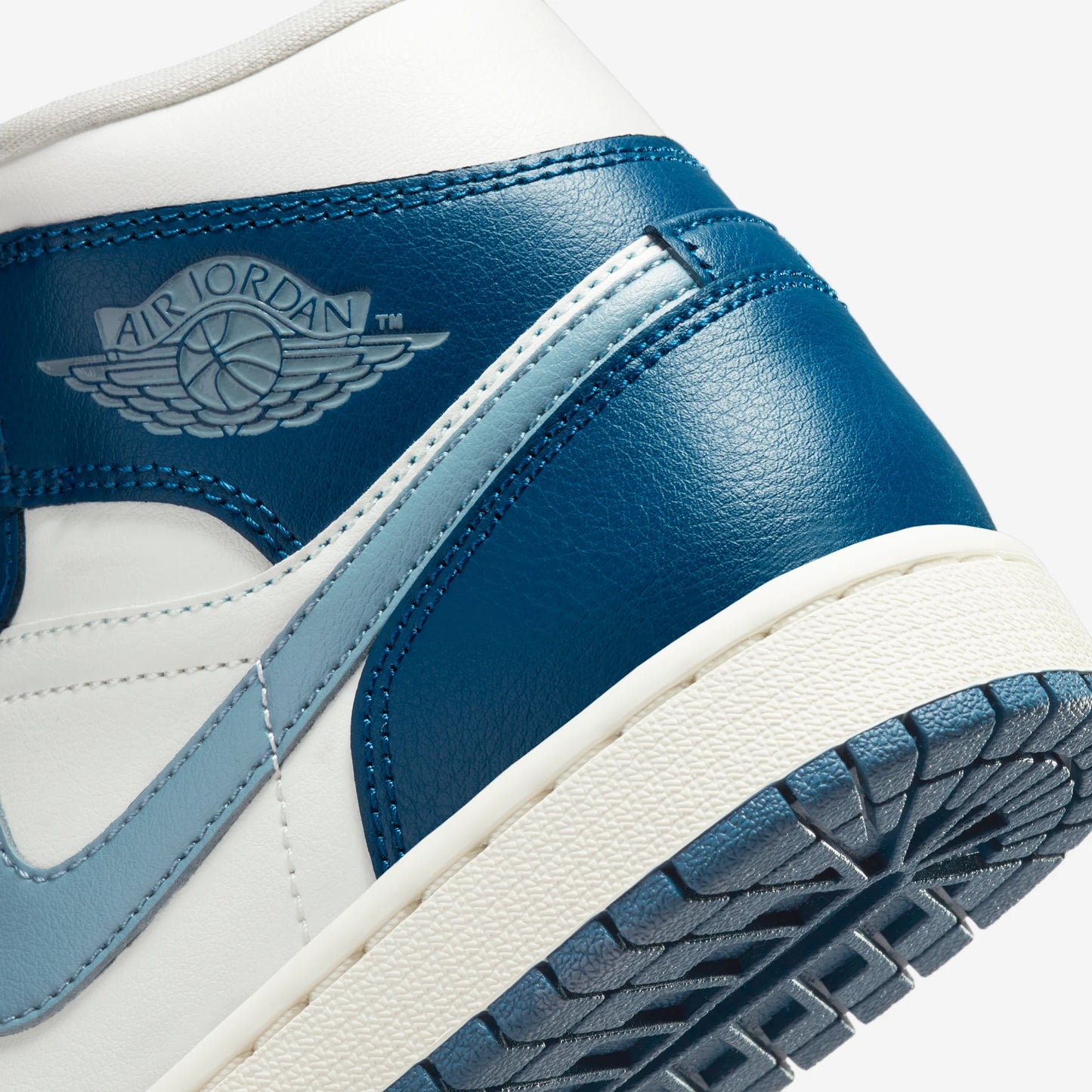 Jordan 1 Mid French Blue (Women's)