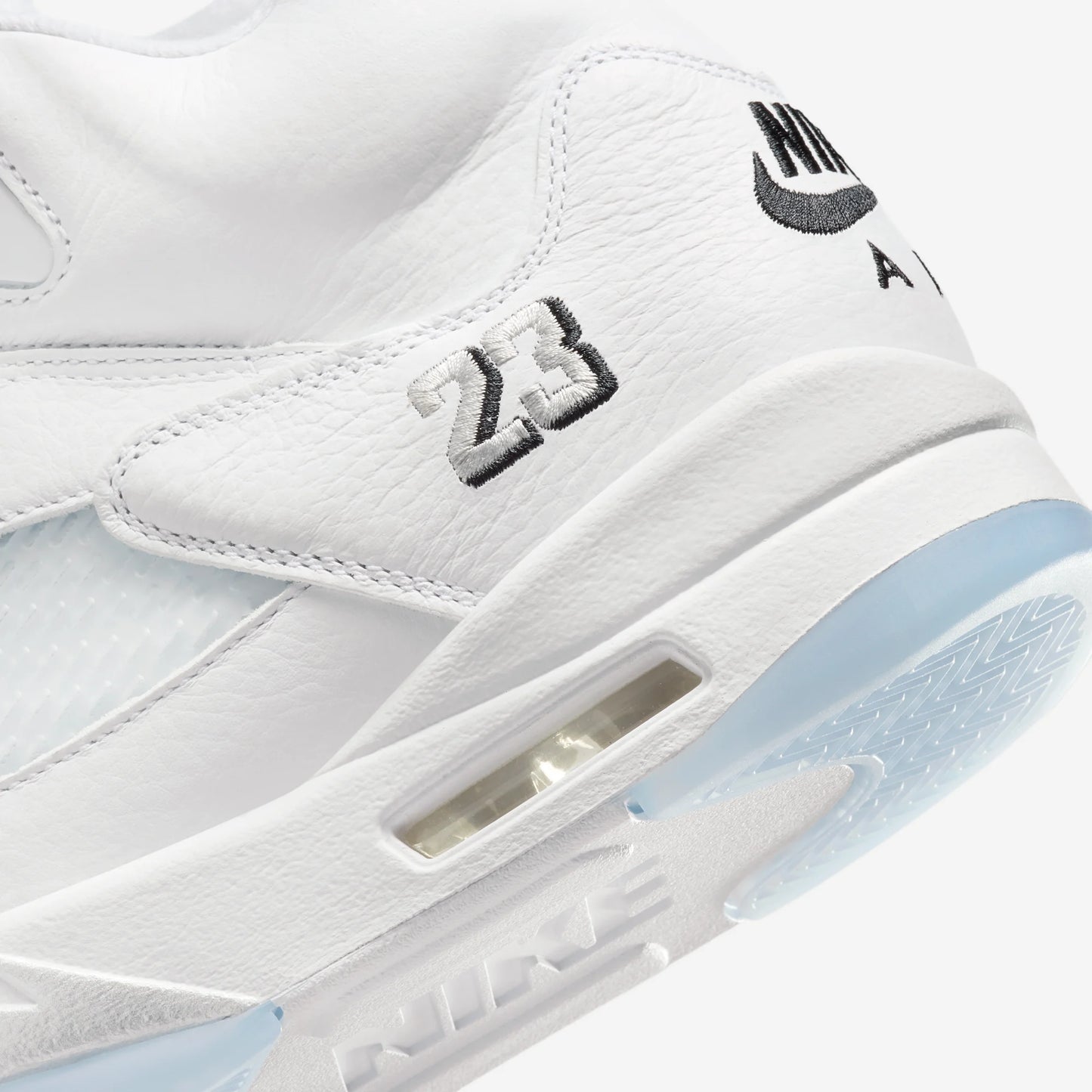 Jordan 5 Retro White Metallic (2026)