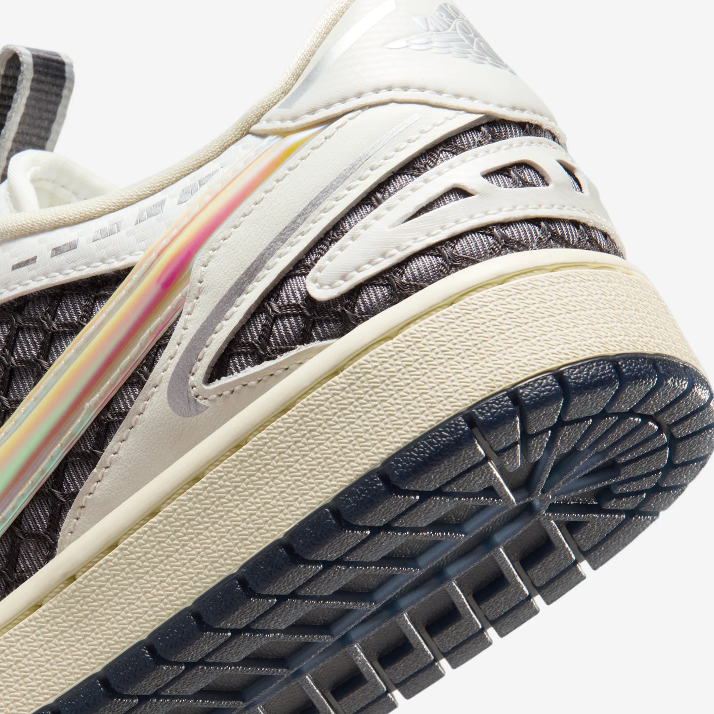 Jordan 1 Low Method of Make V3 Sail Coconut Milk (Women's)