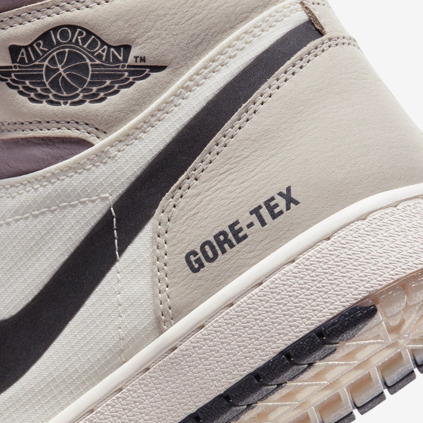 Jordan 1 Retro High Element Gore-Tex Light Bone