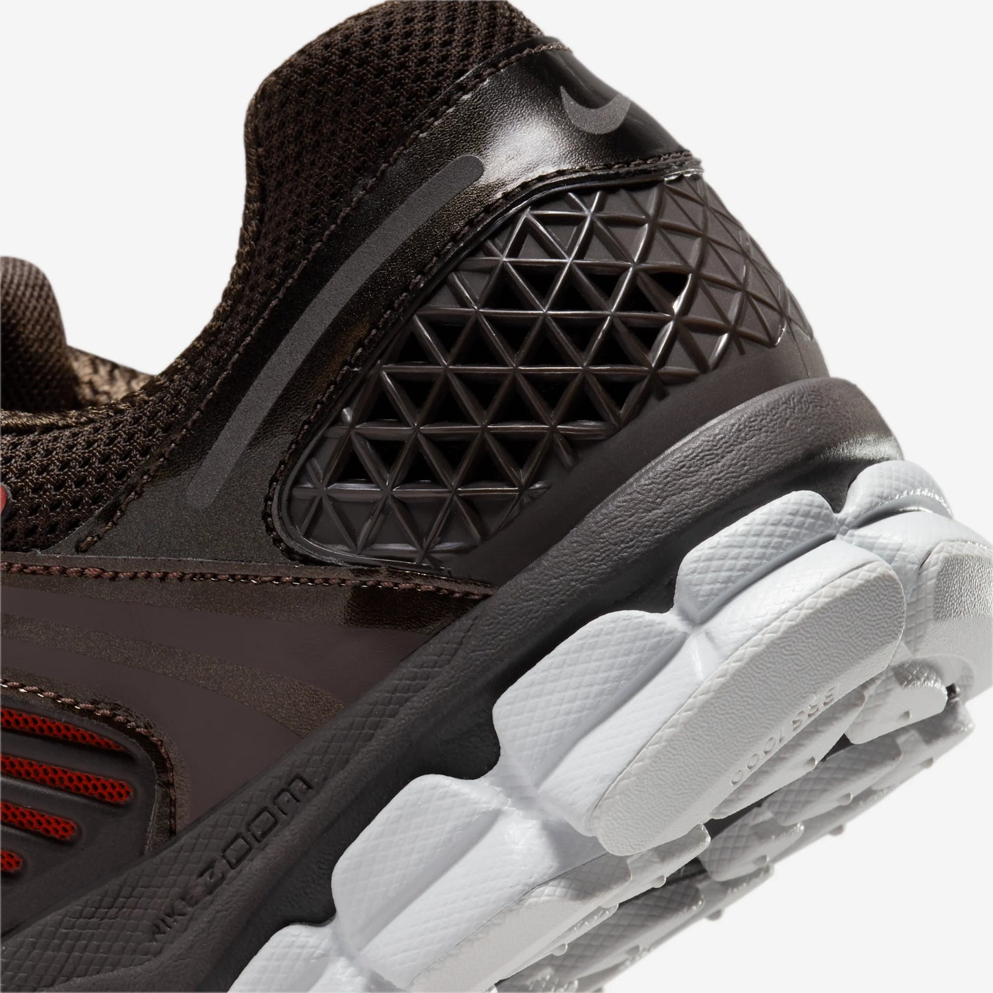Nike Zoom Vomero 5 Velvet Brown