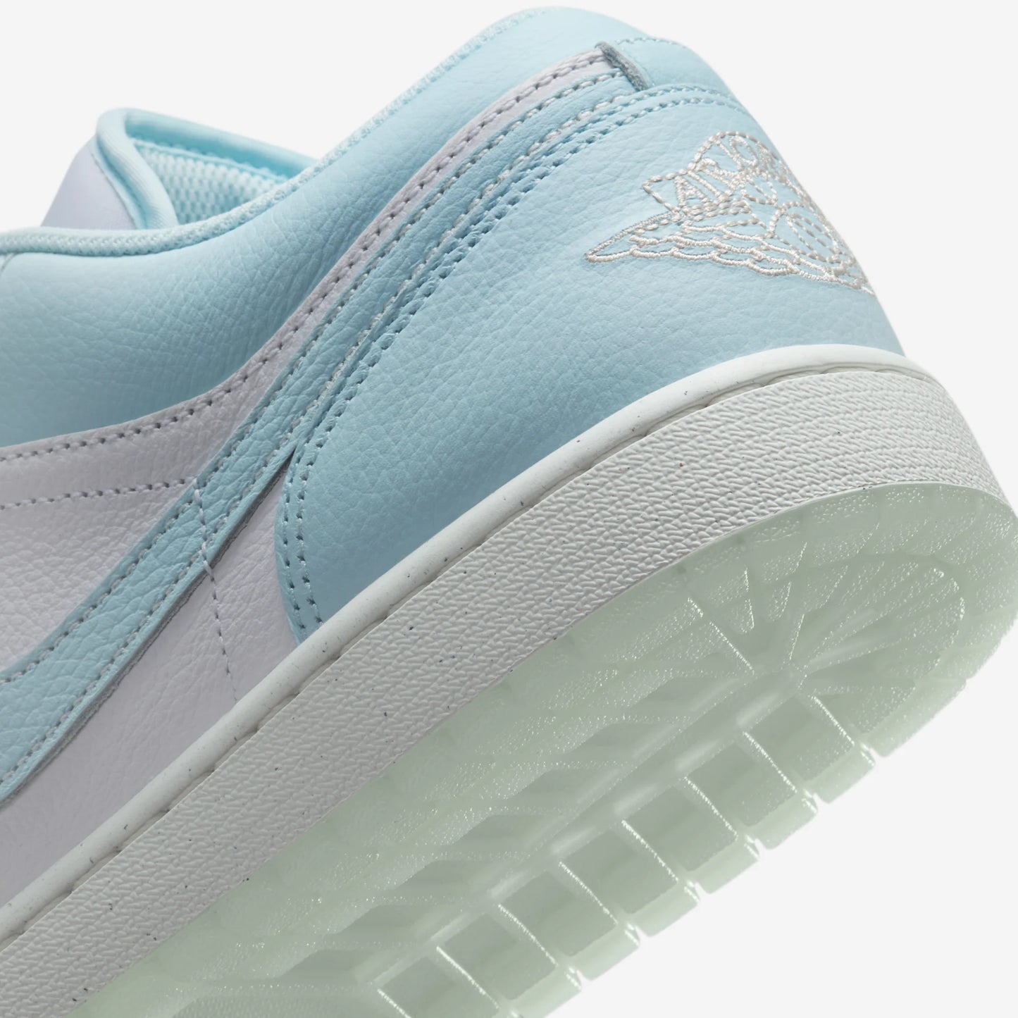 Jordan 1 Low SE Glacier Blue Summit White