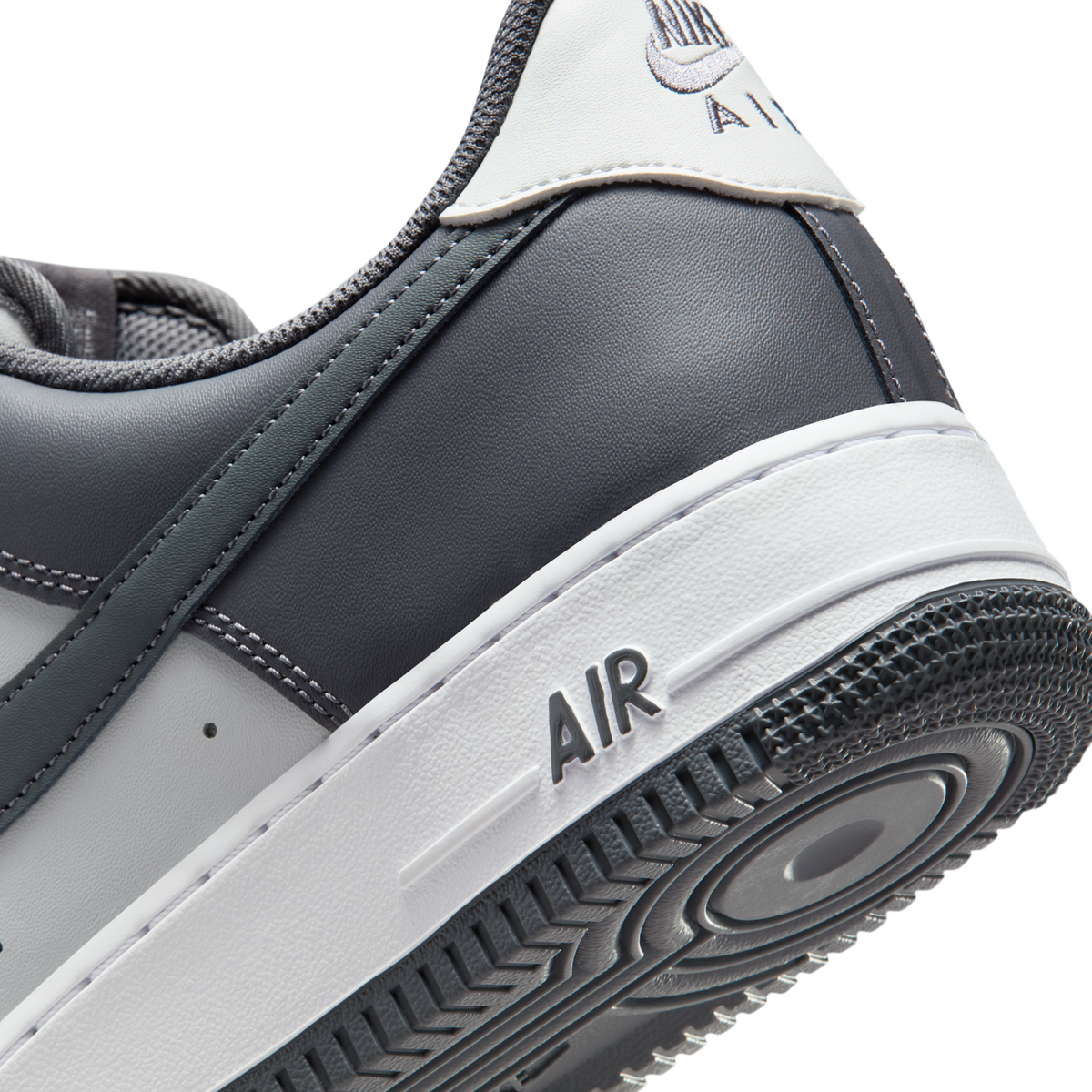 Nike Air Force 1 Low '07 Photon Dust Dark Grey