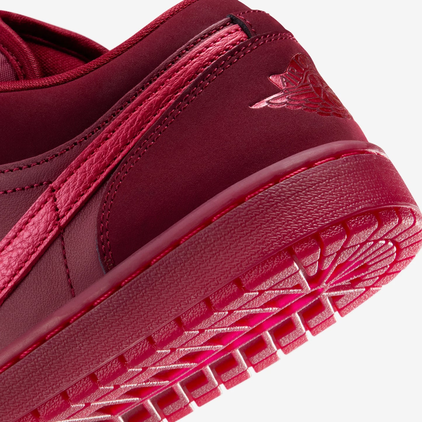 Jordan 1 Low SE Valentine's Day (2026) (Women's)
