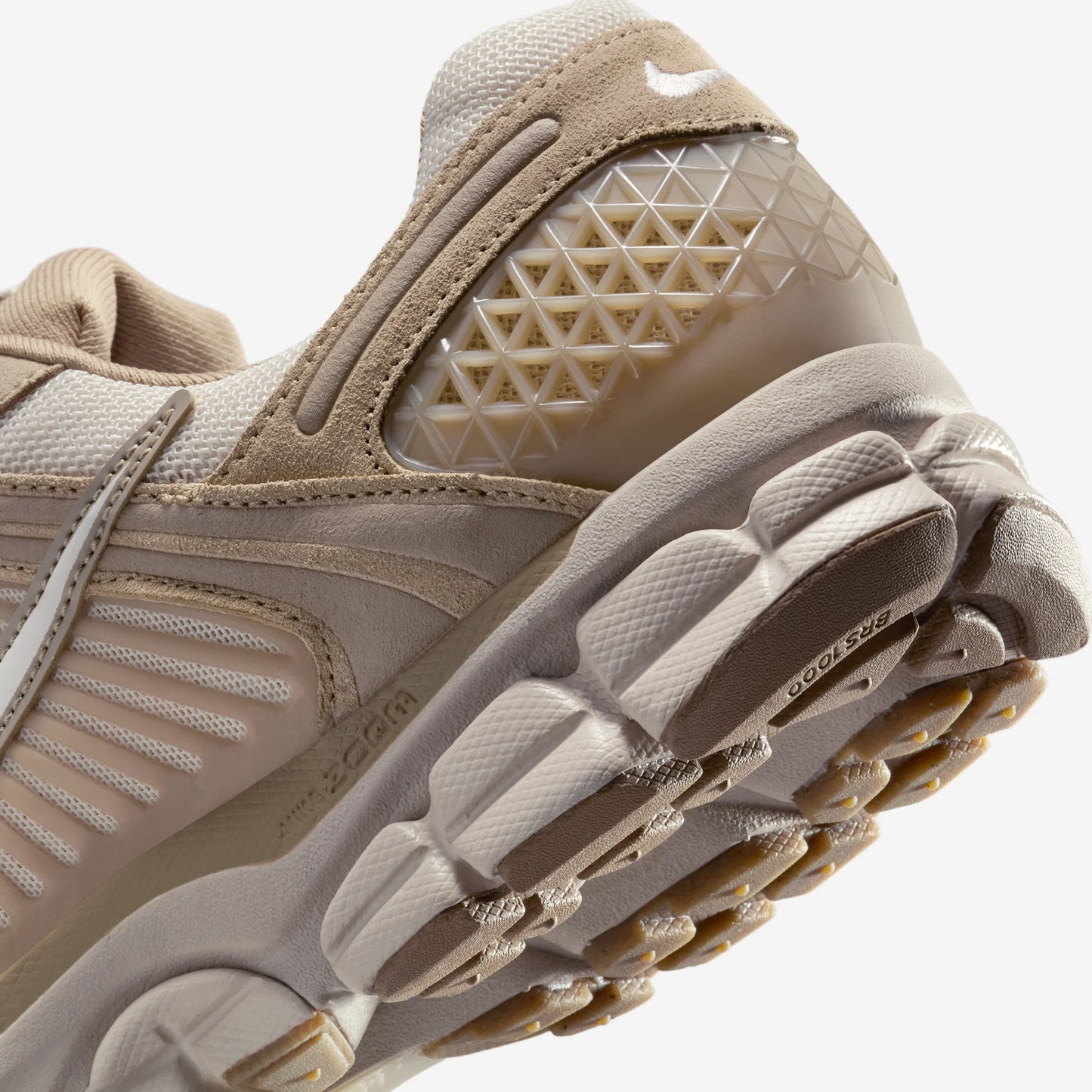 Nike Zoom Vomero 5 Khaki