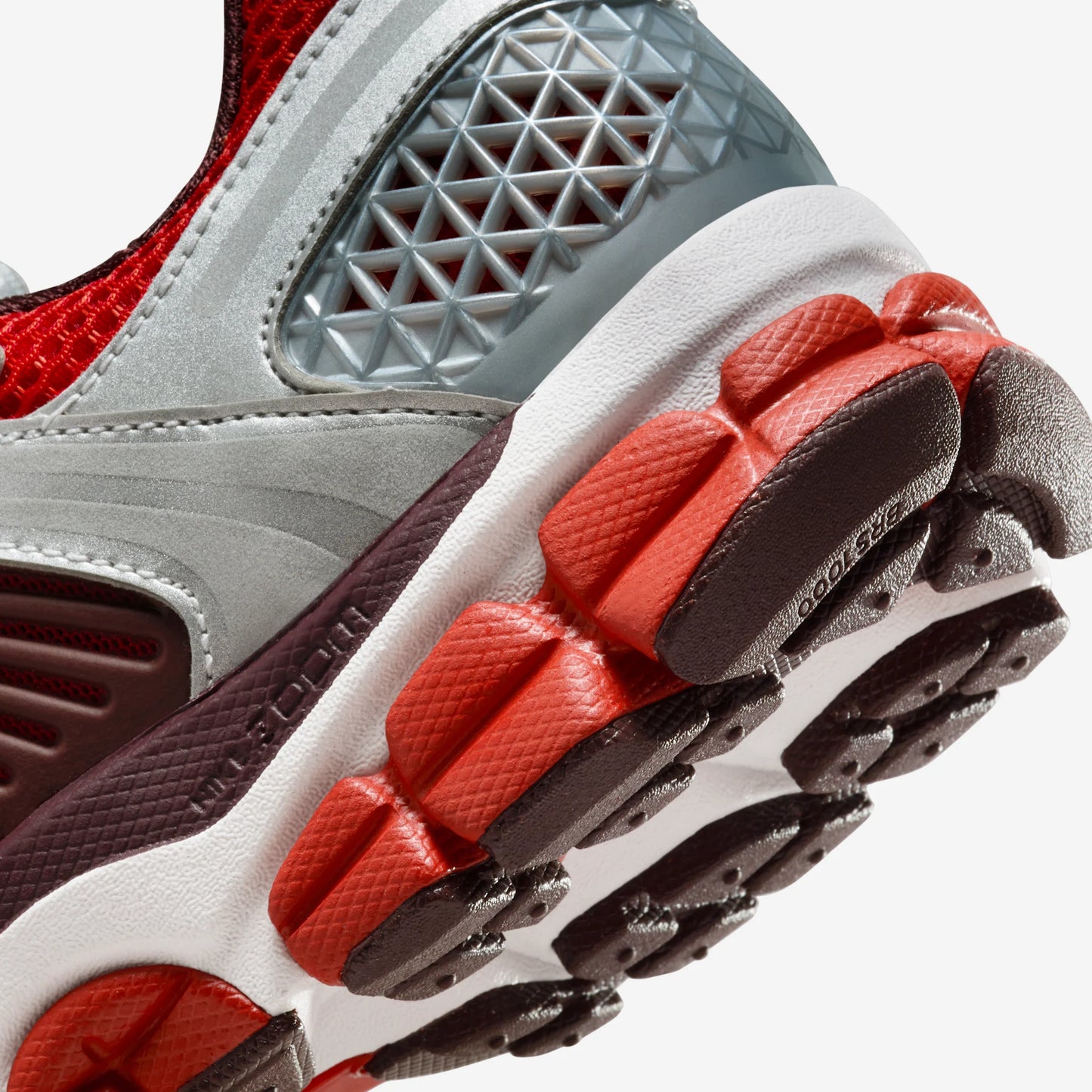 Nike Zoom Vomero 5 Mystic Red (Women's)