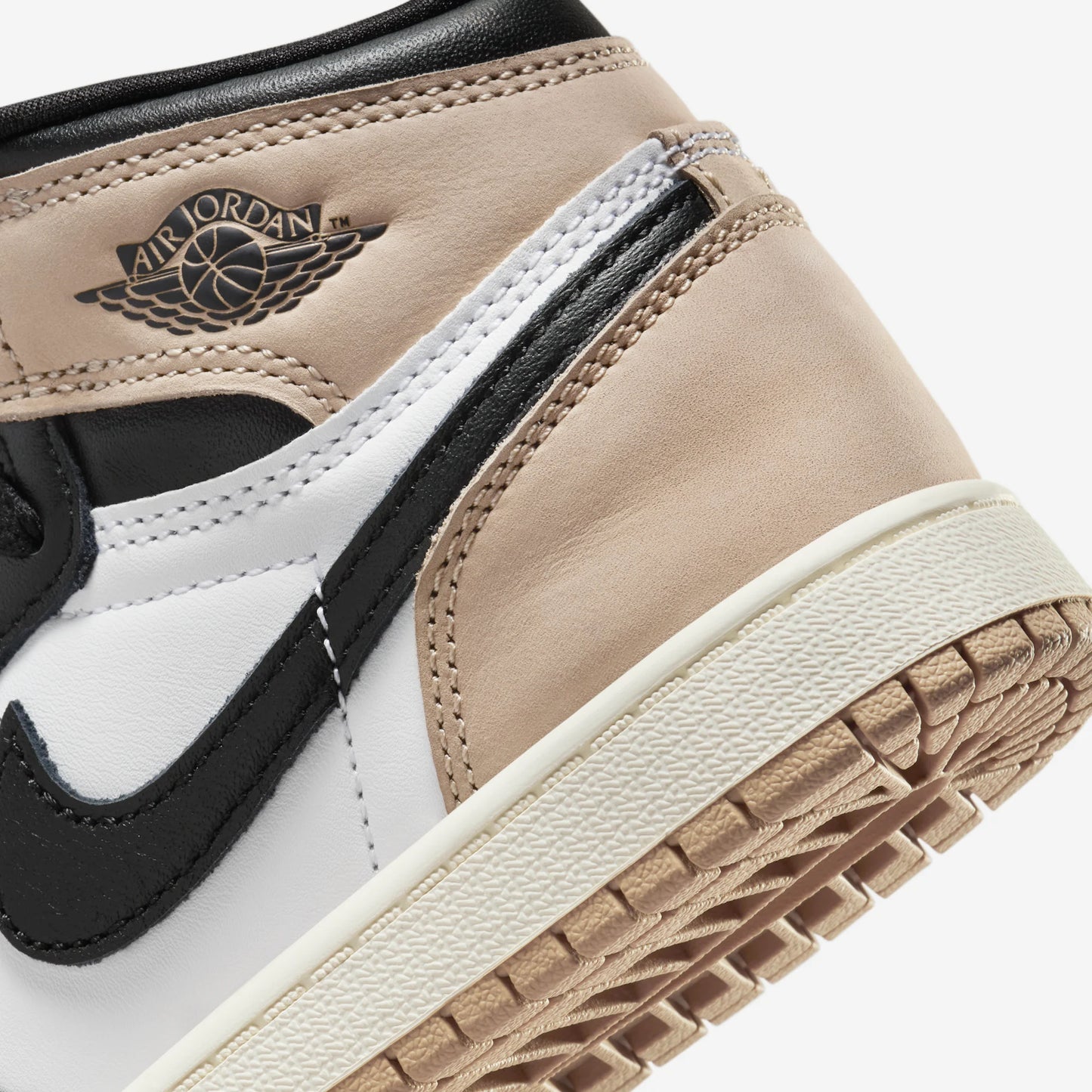 Jordan 1 Retro High OG Latte (PS)
