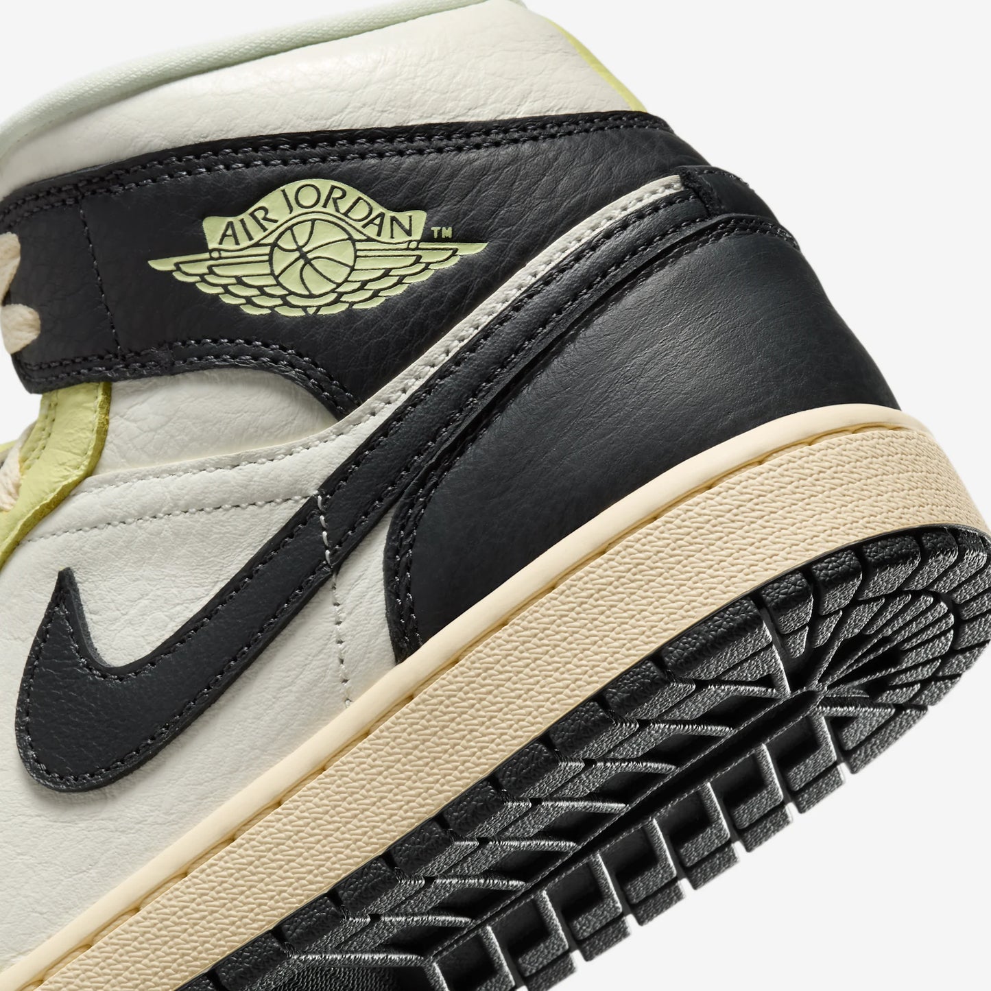 Jordan 1 Mid SE Fall League (Women's)