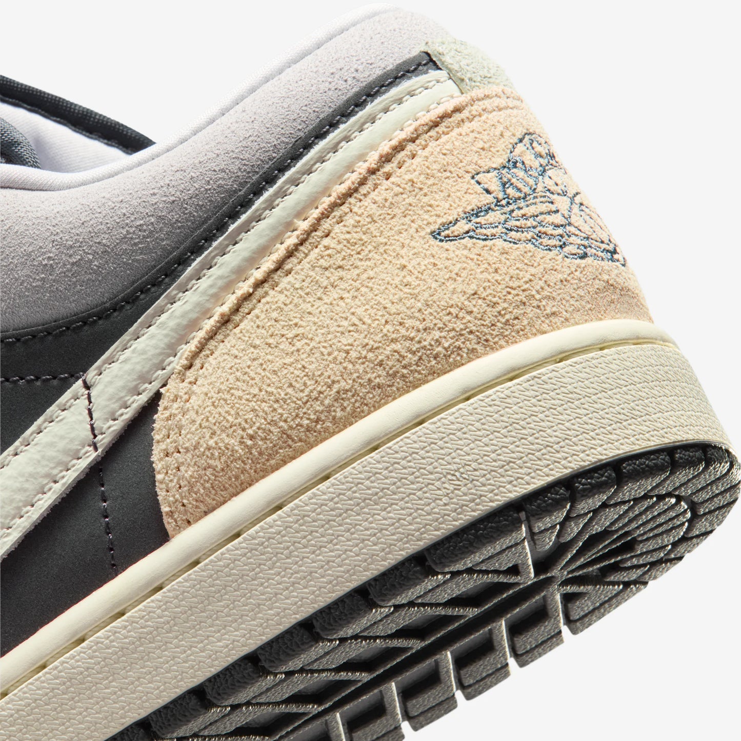 Jordan 1 Low SE Black Pastels