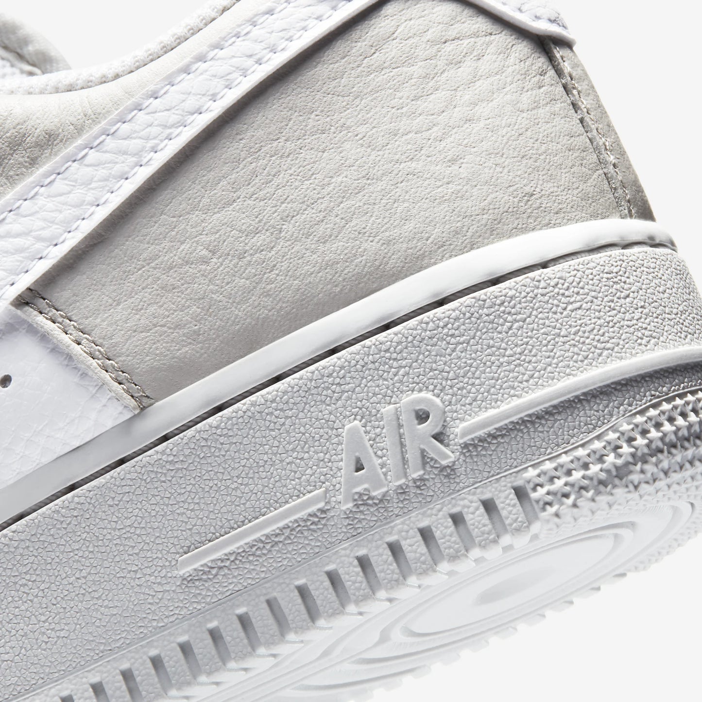 Nike Air Force 1 Low Light Bone Photon Dust (Women's)