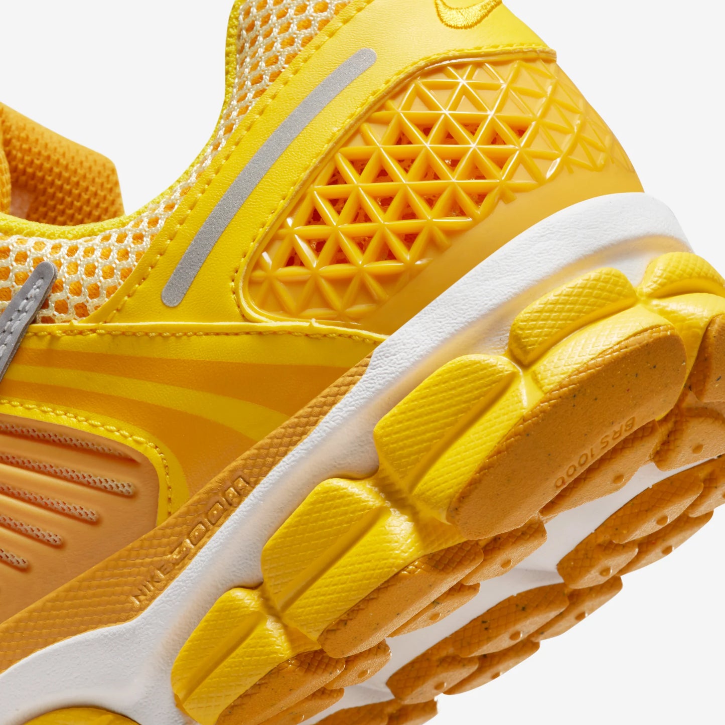 Nike Zoom Vomero 5 Yellow Ochre