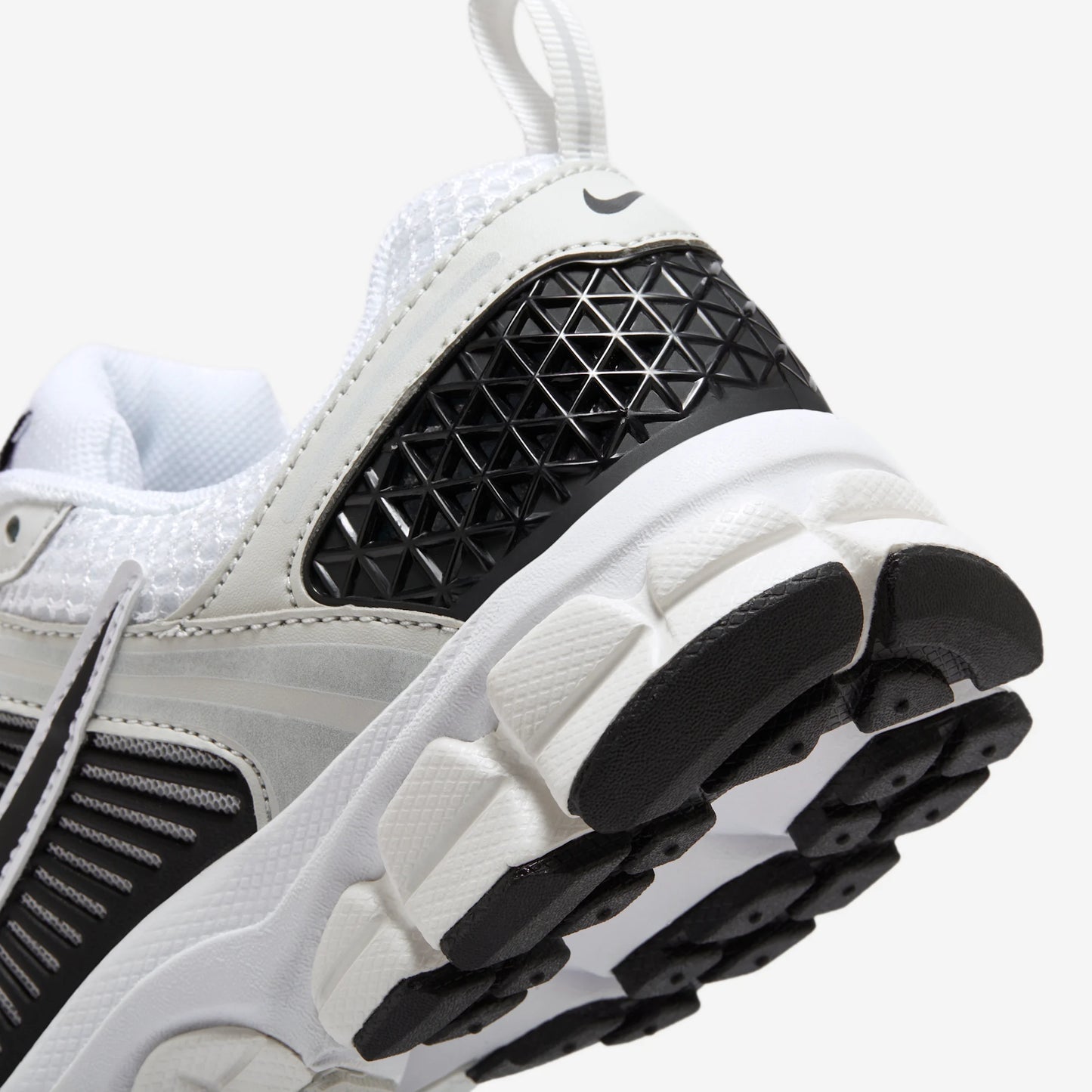 Nike Zoom Vomero 5 Metallic Platinum Black (GS)