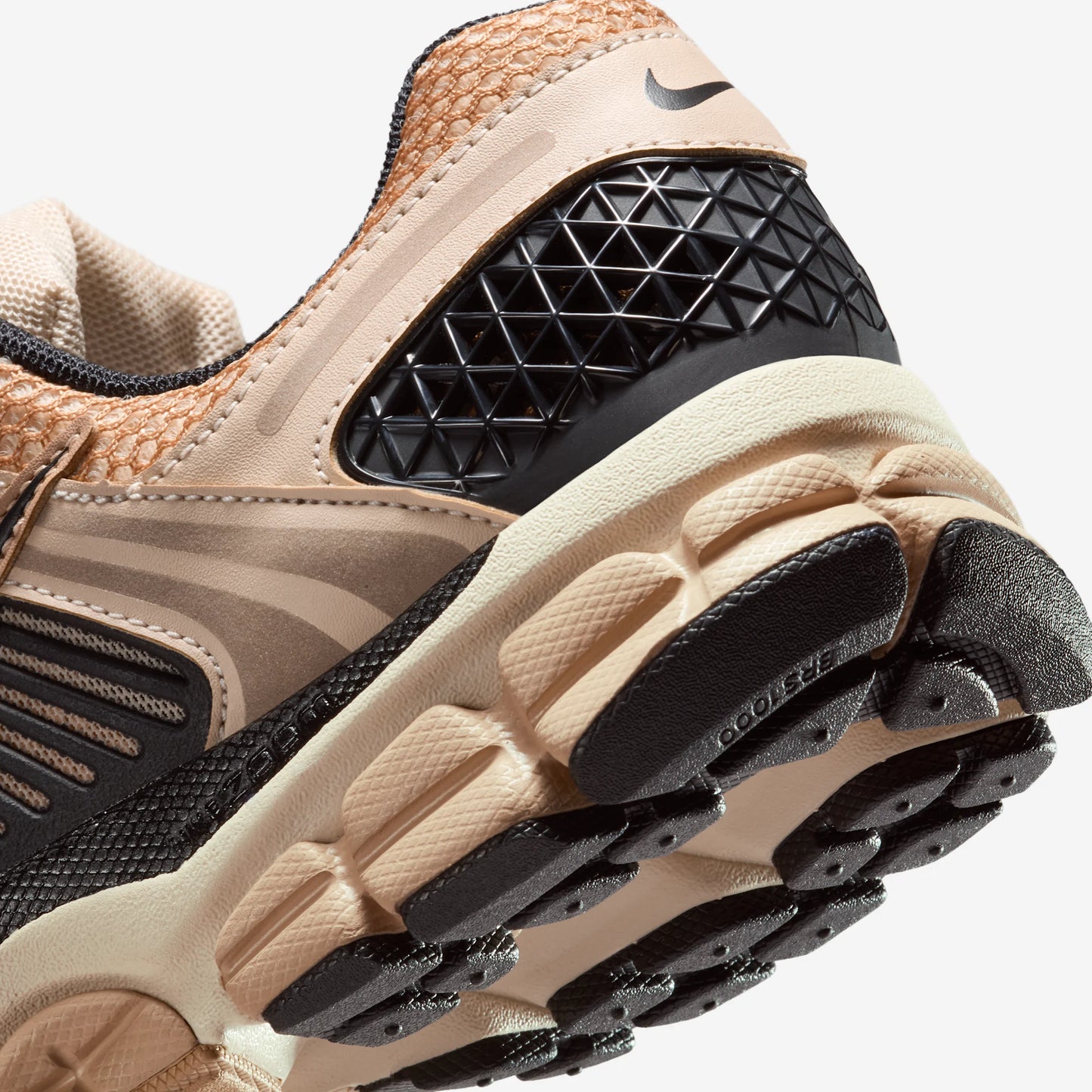 Nike Zoom Vomero 5 Sanddrift (Women's)