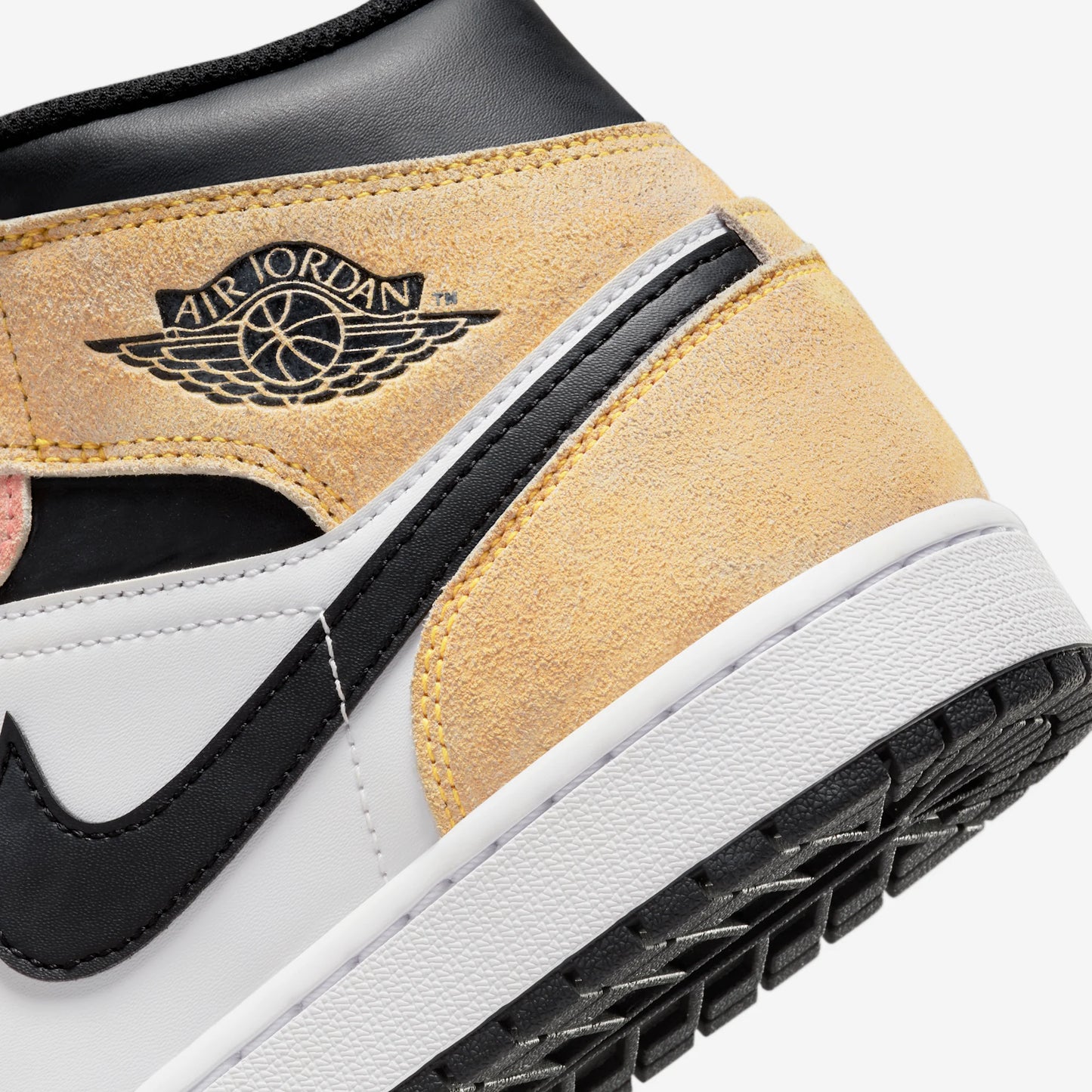 Jordan 1 Mid SE Flight Club