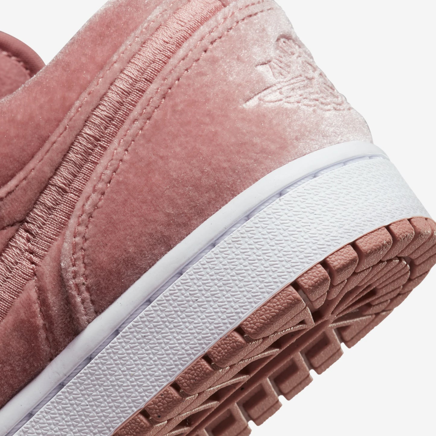 Air Jordan 1 Low SE Pink Velvet (Women's)