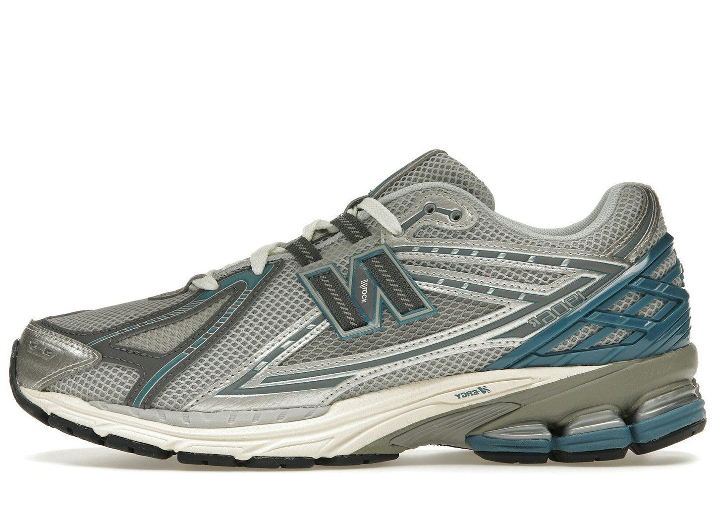 New Balance 1906R Silver Metallic Terrarium