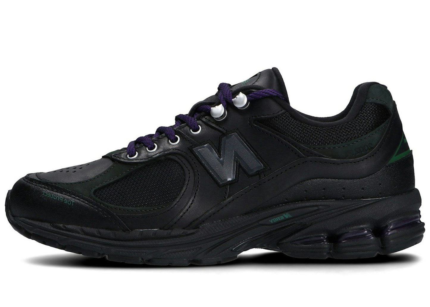 New Balance 2002R Wonderland Pack Black