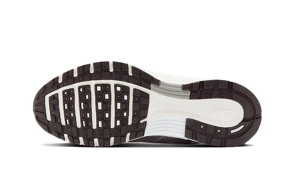 P-6000 White Metallic Silver (BV1021-106) - 36.5 EU - 4.5 US - Gray | SOSUKICKS