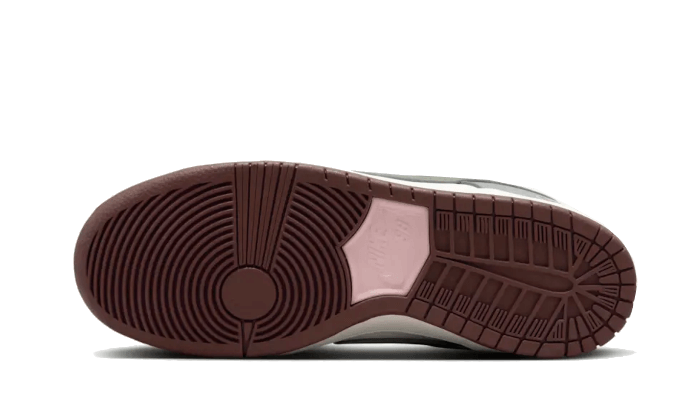 SB Dunk Low Yuto Horigome (FQ1180-001) - 37.5 EU - 5 US - Beige | SOSUKICKS