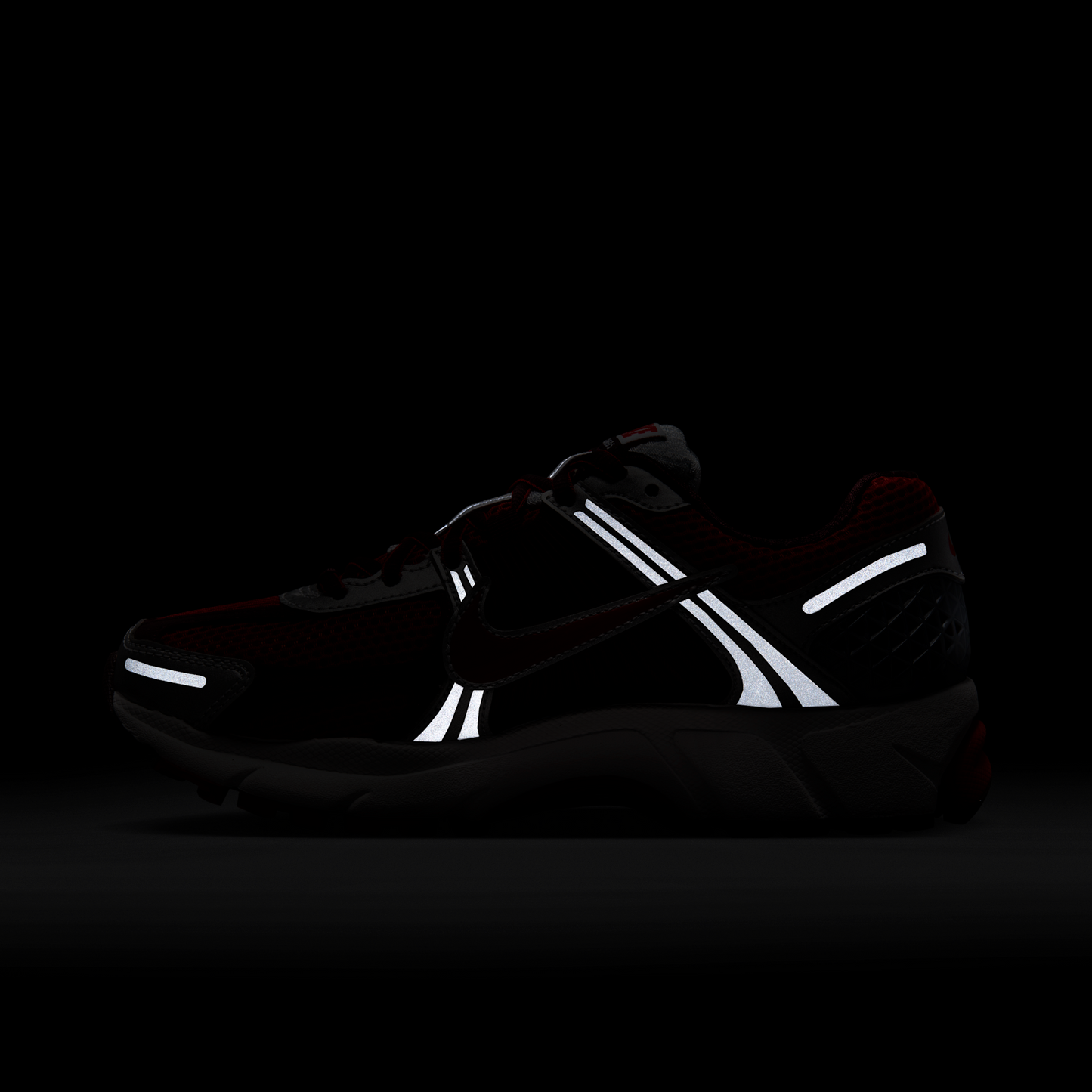 Nike Zoom Vomero 5 Mystic Red (Women's)