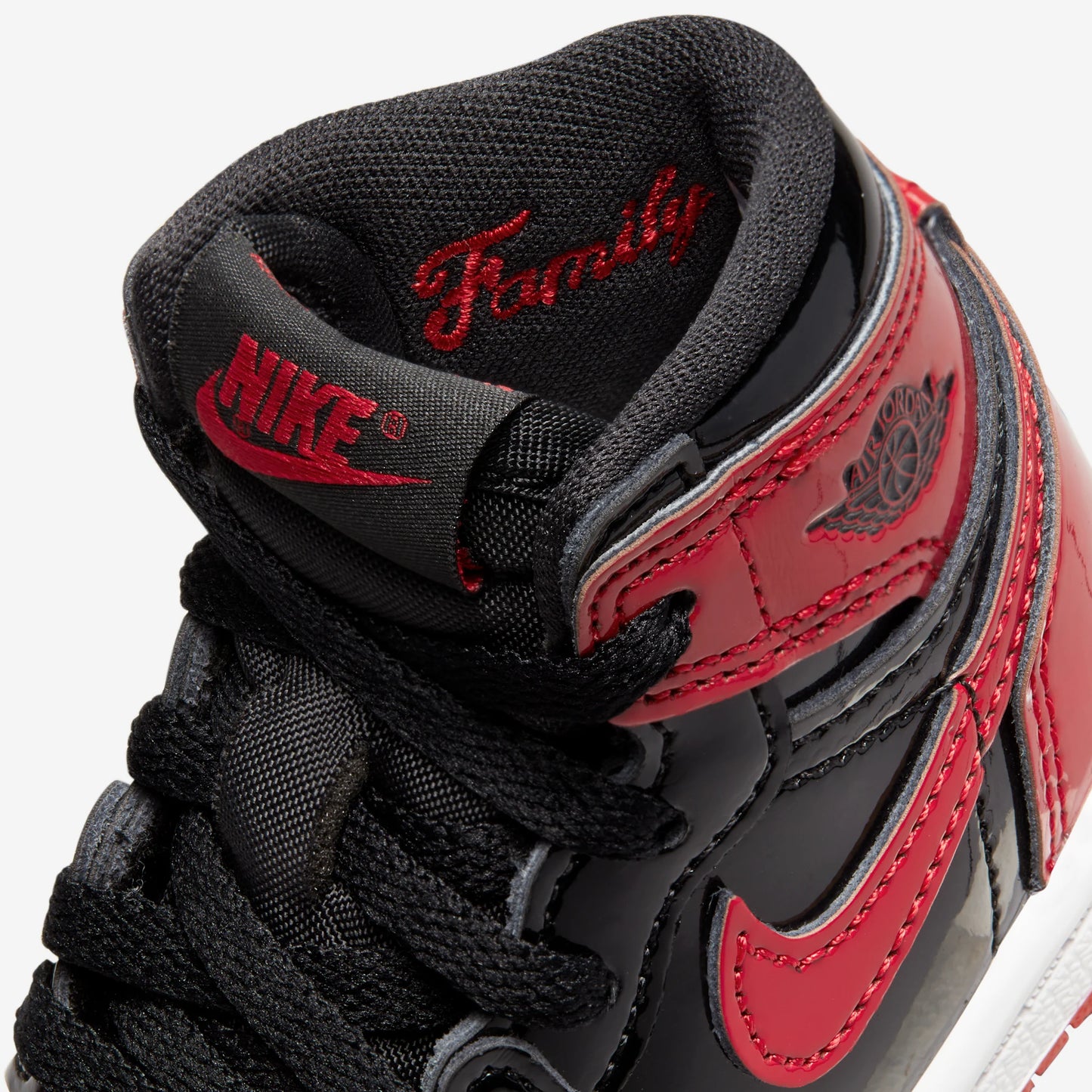 Jordan 1 Retro High OG Patent Bred (TD)