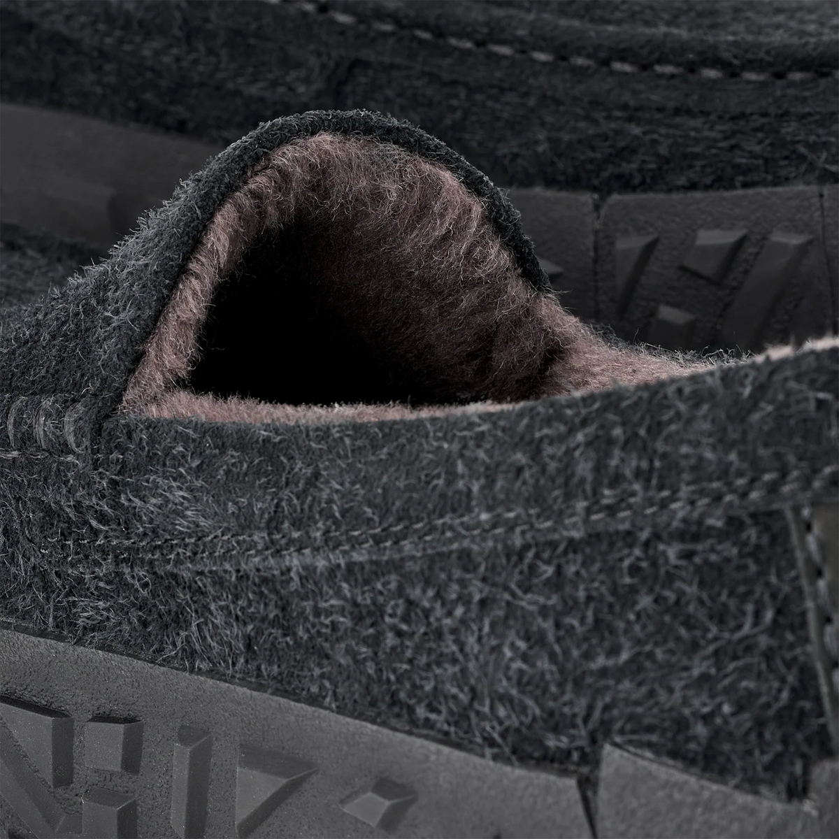 UGG Ascot Wrap Tech Black