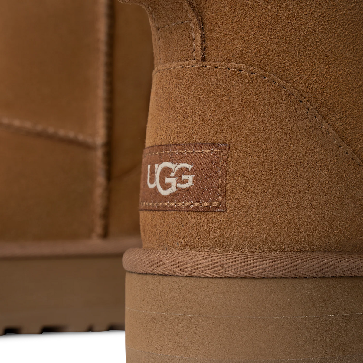 UGG Classic Mini Platform Boot Chestnut (Kids)
