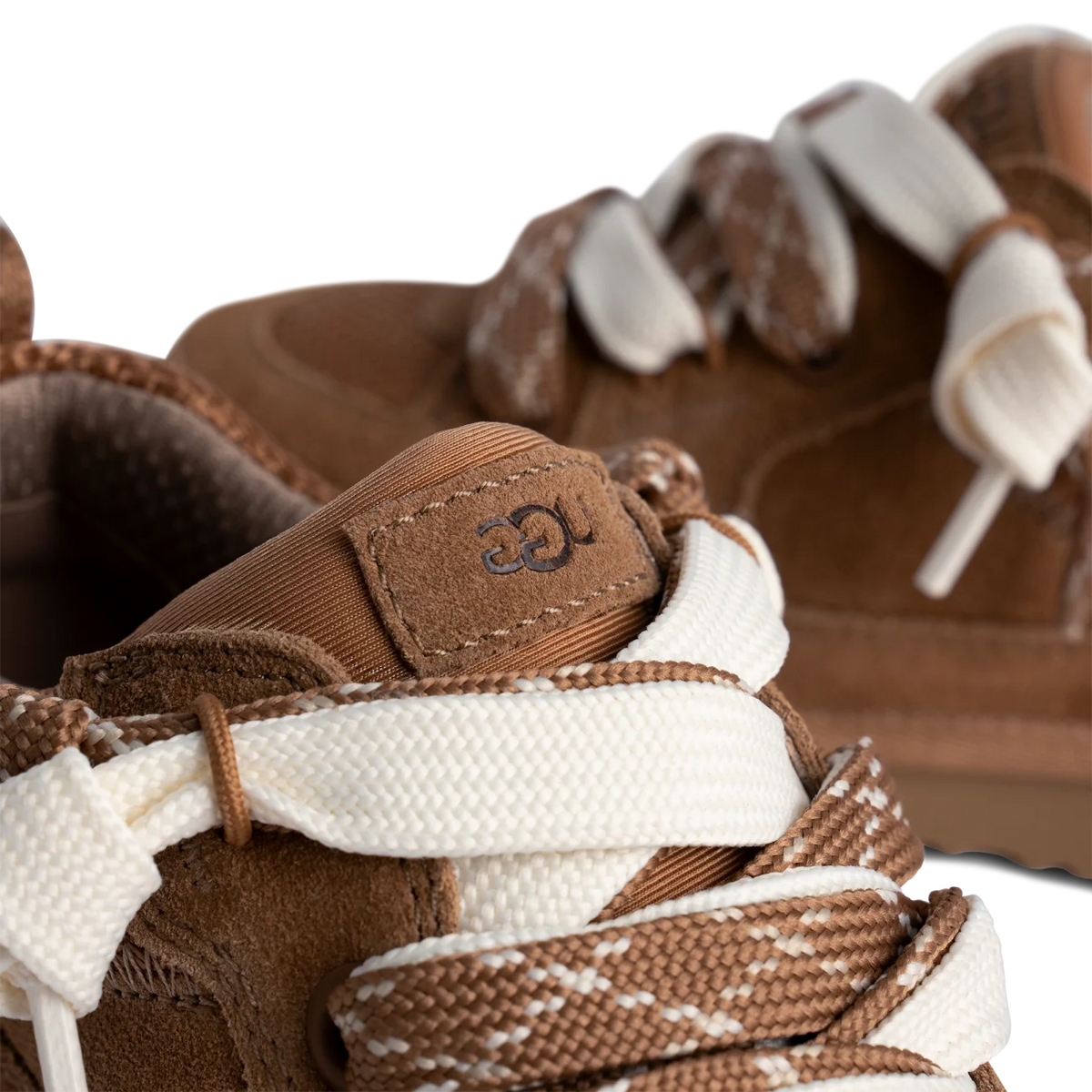 UGG Lowmel Lo Chestnut (Kids)