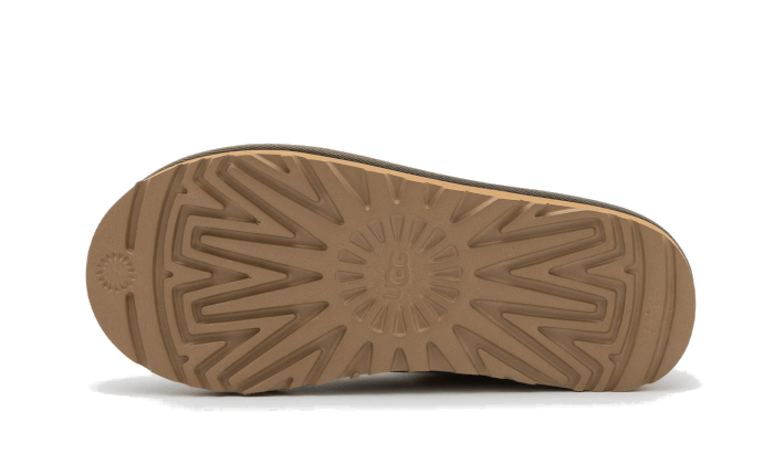 Tasman Slipper Burnt Olive Gum (5955-BTOL) - 38 EU - 7 US - Green | SOSUKICKS