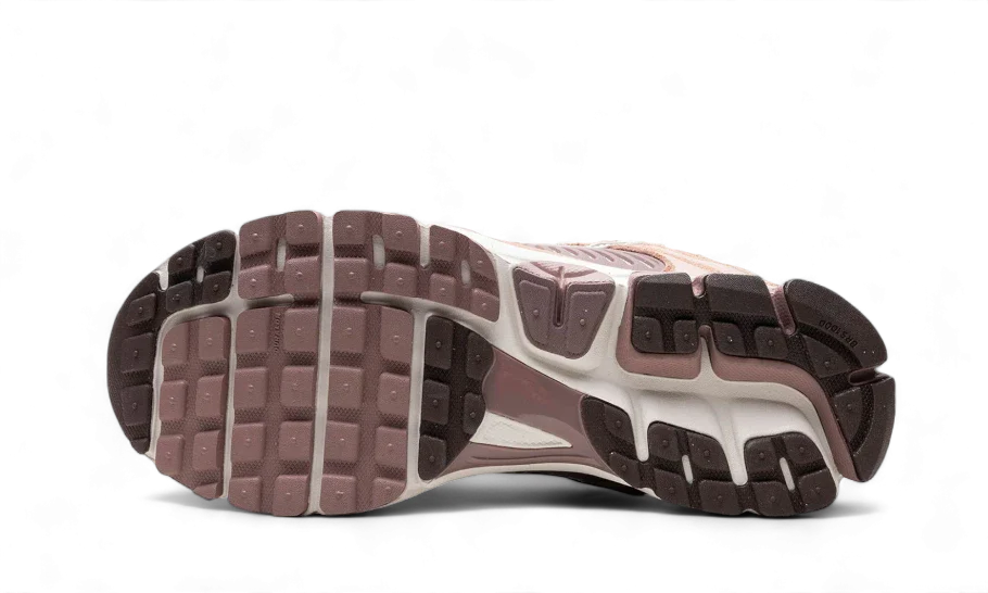 Zoom Vomero 5 Dusted Clay (HF1553-200) - 40.5 EU - 7.5 US - Brown | SOSUKICKS