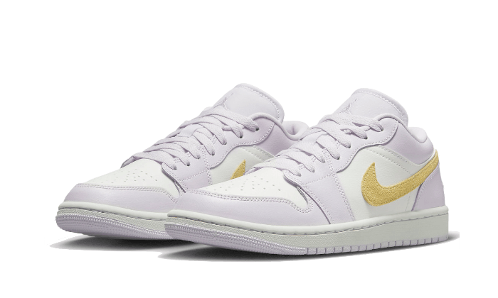 Air Jordan 1 Low Barely Grape (DC0774-501) - 36 EU - 4 US - Purple | SOSUKICKS