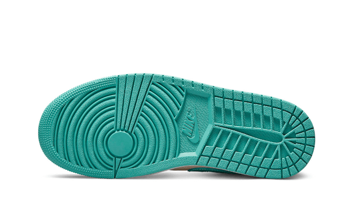 Air Jordan 1 Low Tropical Teal (DC0774-131) - 36.5 EU - 4.5 US - Blue | SOSUKICKS