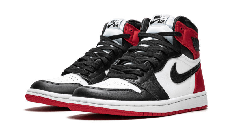 Air Jordan 1 Retro High Satin Black Toe (CD0461-016) - 36.5 EU - 4.5 US - Black | SOSUKICKS
