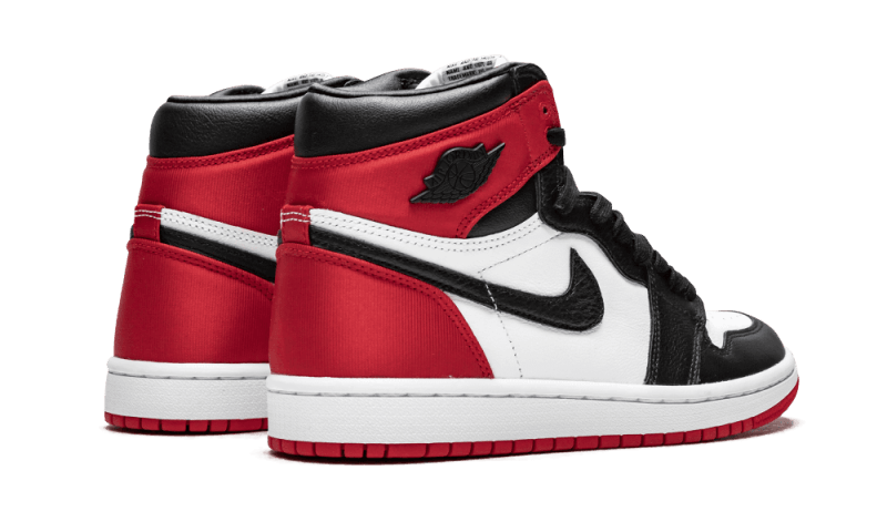 Air Jordan 1 Retro High Satin Black Toe (CD0461-016) - 37.5 EU - 5 US - Black | SOSUKICKS